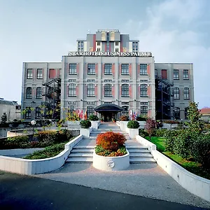 **** Hotel Starhotels Business Palace Włochy